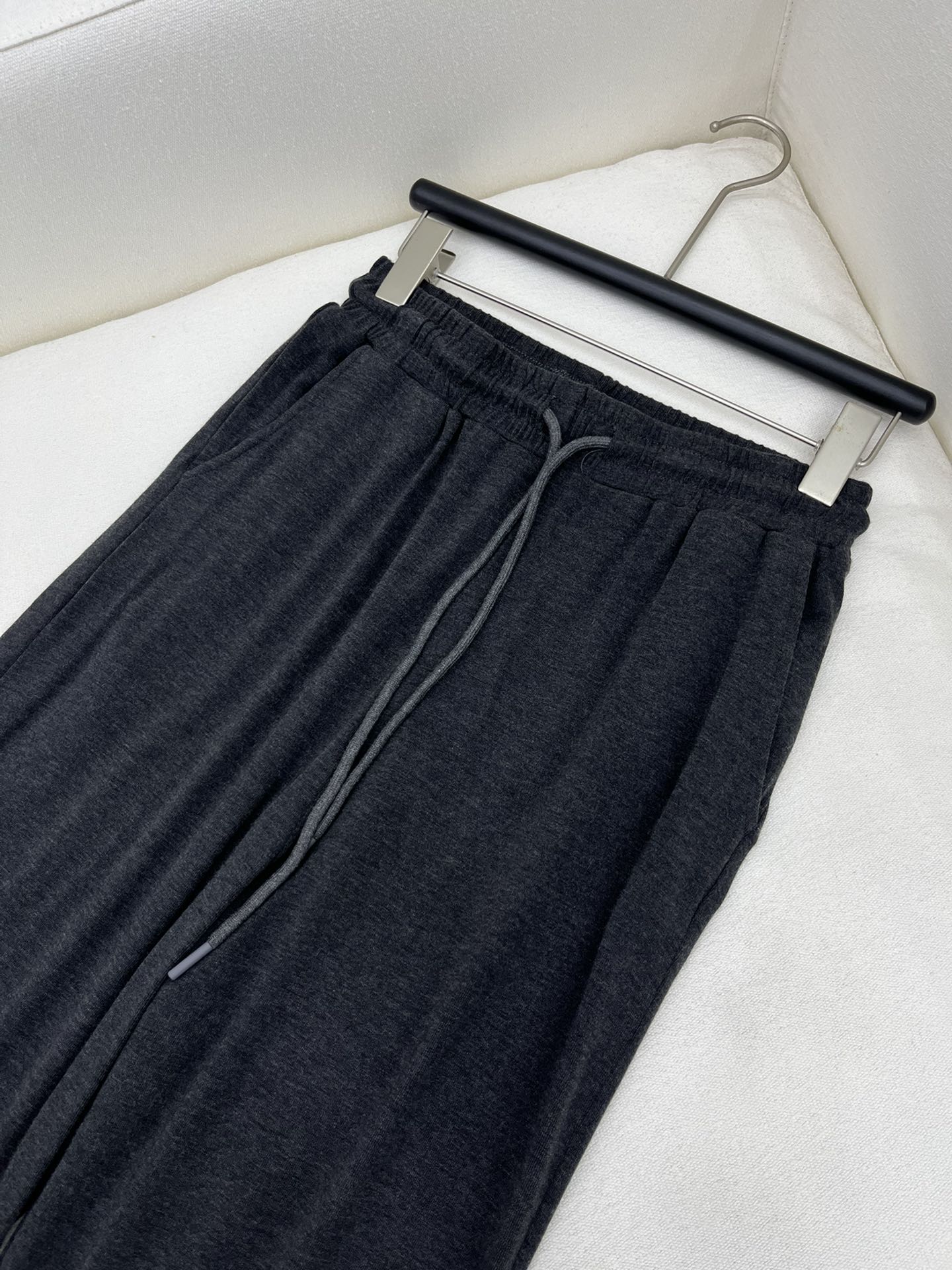 2024 New Collection: High-Quality Women’s Suit in Dark Gray, Customizable, Exclusive Design - 图片 6