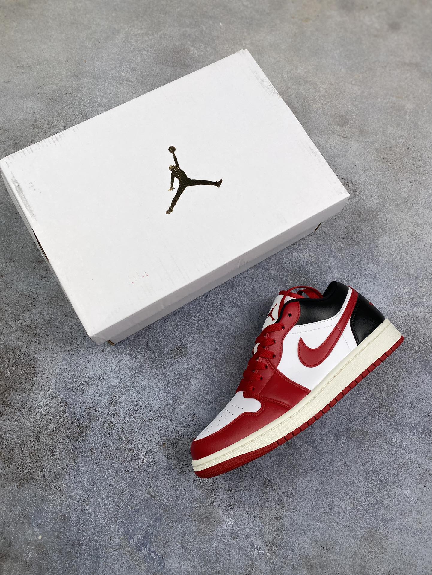 福利来一波纯原特价纯原特价市售最强性价比AJ1低帮NikeAirJordan1Low乔丹一代低帮休闲板鞋