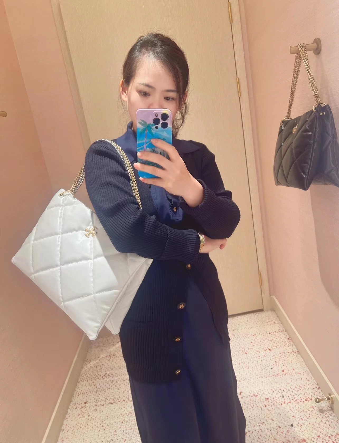 白色模特图