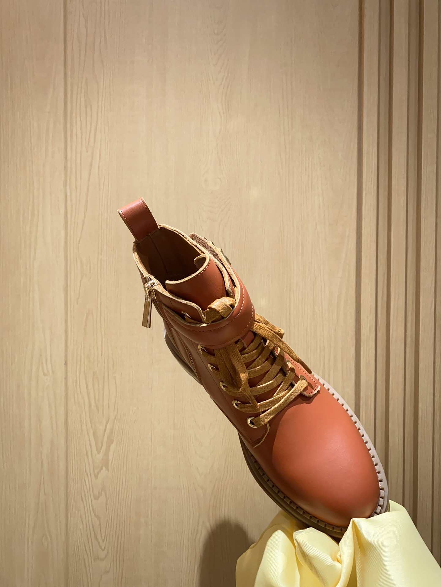 2024 Michael Kors Martin Boots: Cow Skin, Sheep Interior, Slide-Proof Base. - 图片 8