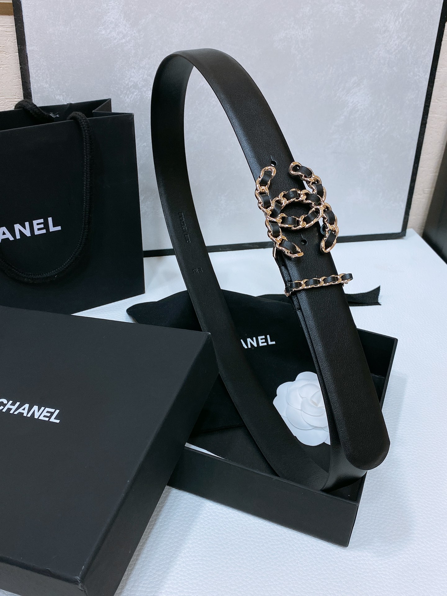 Chanel24c链条牛皮黑logo搭扣黄铜金属进口胎牛皮平纹带身饰有cc小logo手感柔软细腻3.0c