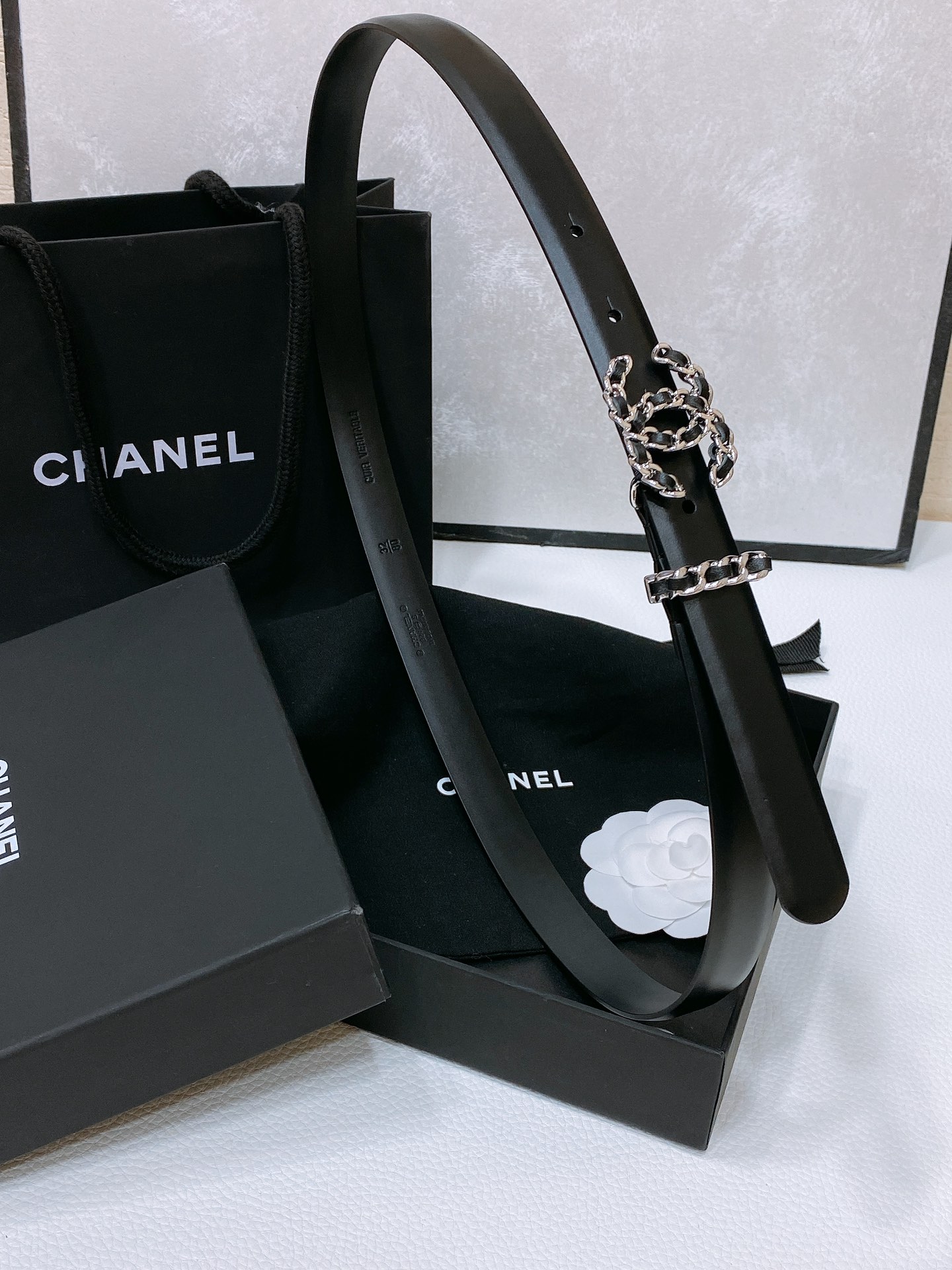 Chanel24c链条牛皮黑logo搭扣黄铜金属进口胎牛皮平纹带身饰有cc小logo手感柔软细腻2.0c