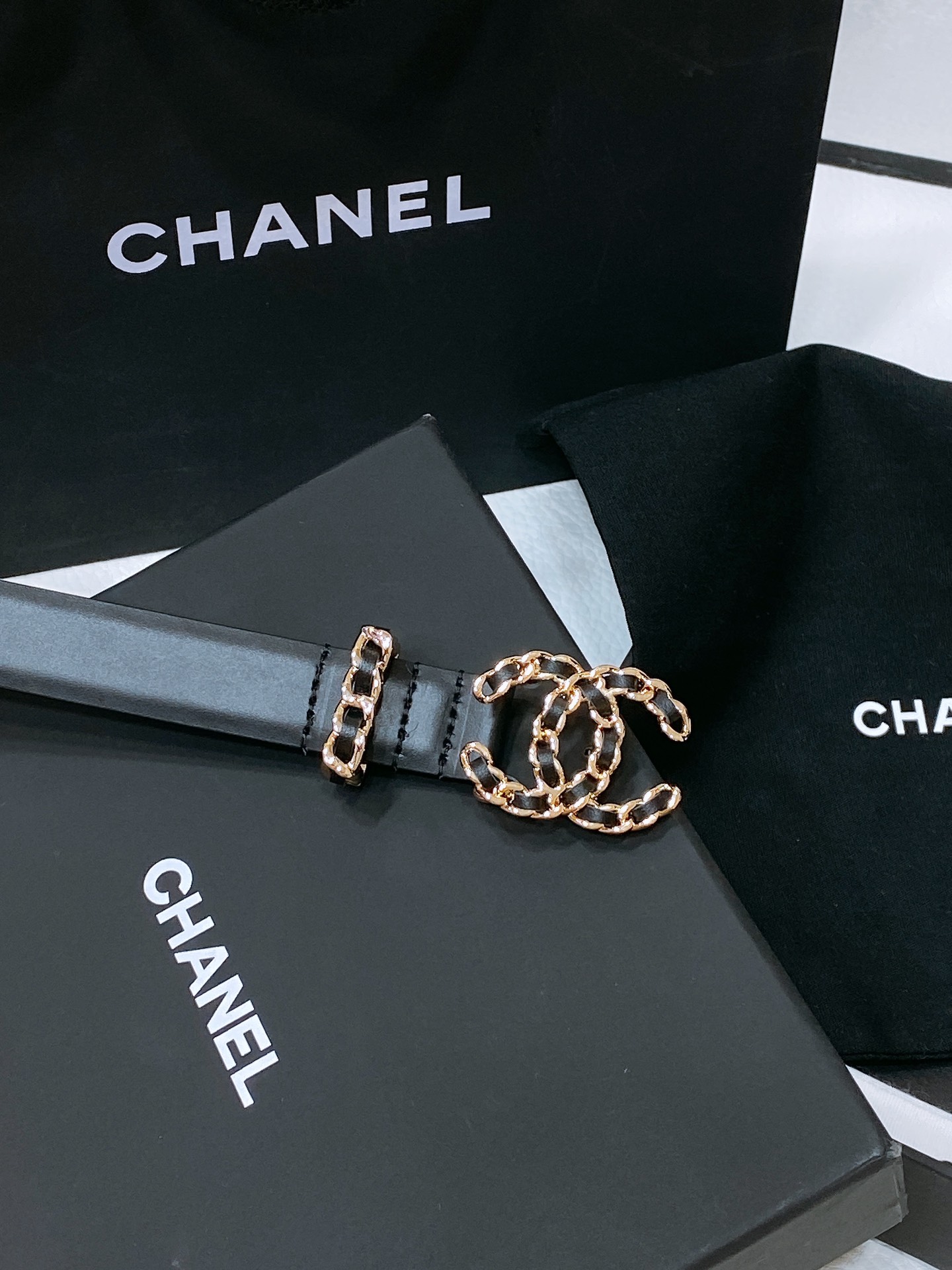 Chanel24c链条牛皮黑logo搭扣黄铜金属进口胎牛皮平纹带身饰有cc小logo手感柔软细腻2.0c