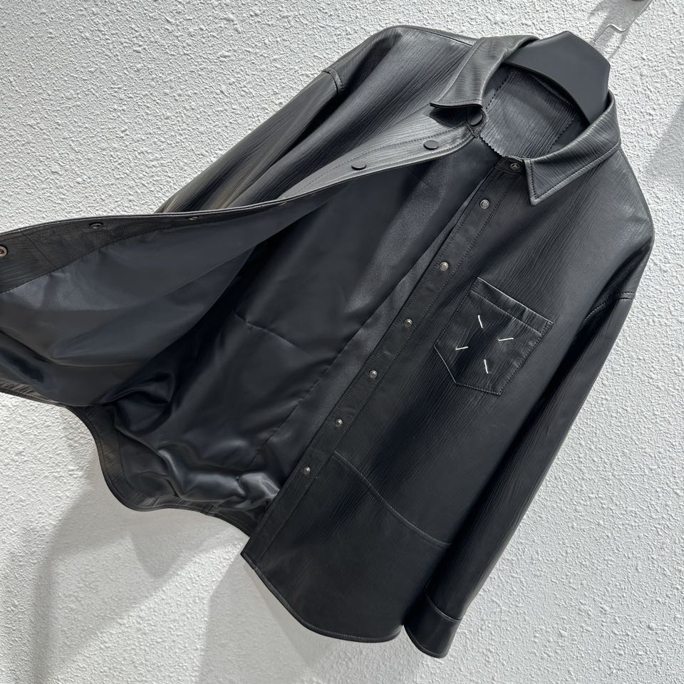 Stylish Women’s Lambskin Cloak by Maiso * Margiel 24 – Oversize Design, Soft and Delicate. - 图片 8
