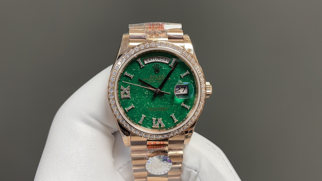 Rolex Replica
 Watch Green Rose Gold Day-Date