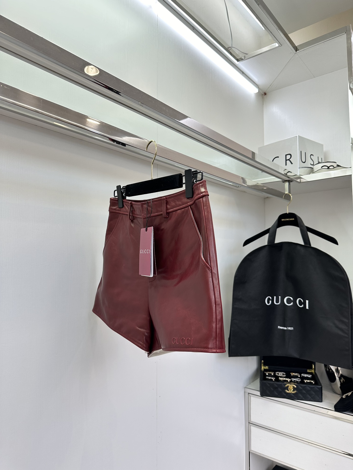 Red Single-and-a-behaviour Female Suit with Top Goat Skins Packaging by G*CCI - 图片 3