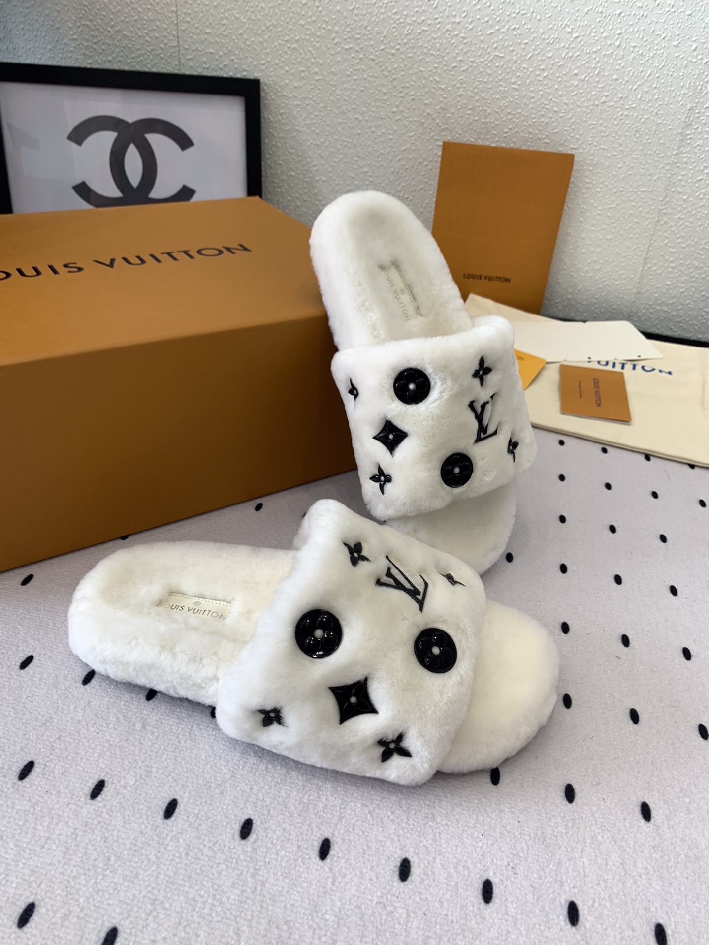 路易威登 Louis Vuitton 经典高奢皮鞋鞋履高跟鞋 #7FF4EE1E 2