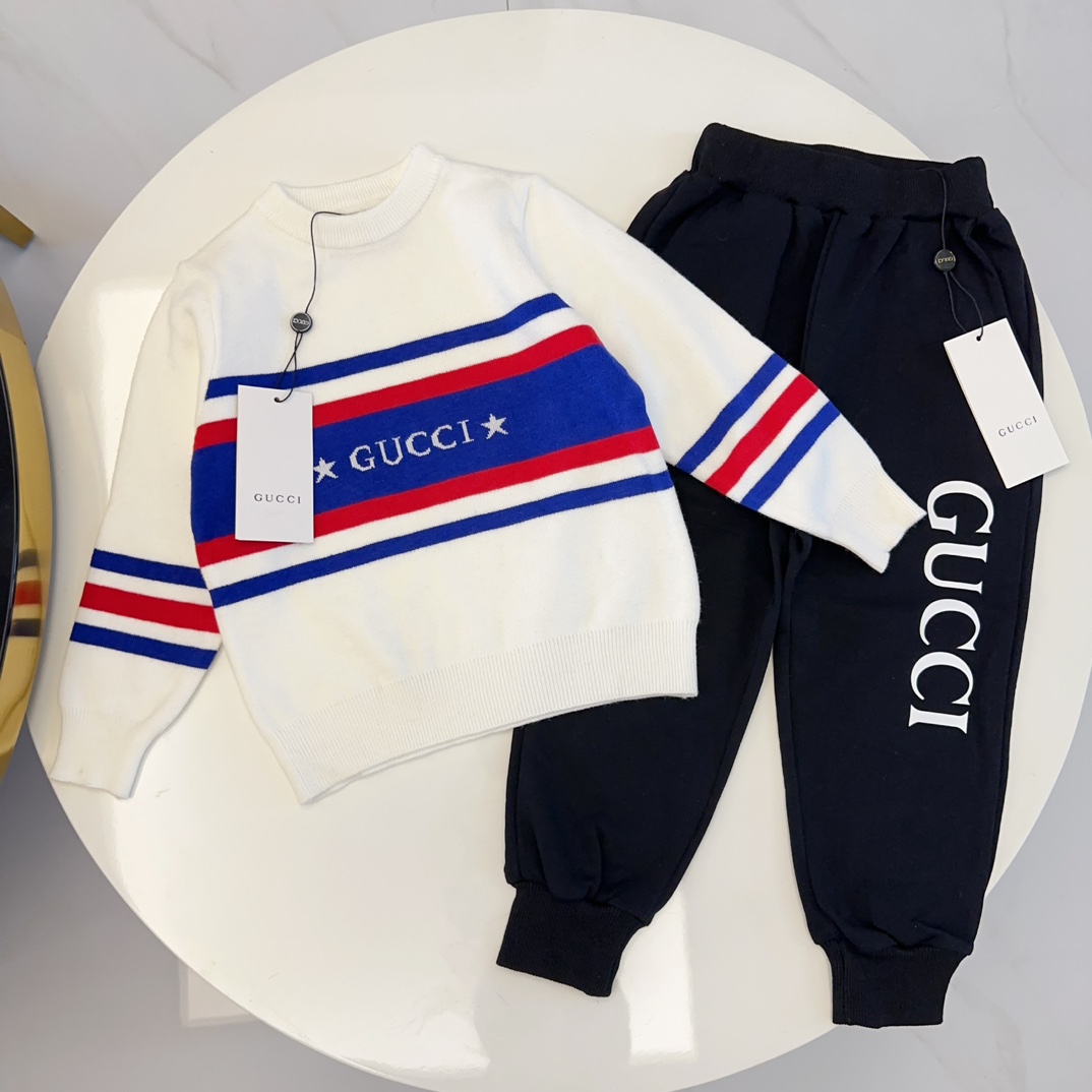 Suéter de cuello redondo gucci, versión fina, forro polar, pantalones deportivos gucci (etiqueta original + marca origi…
