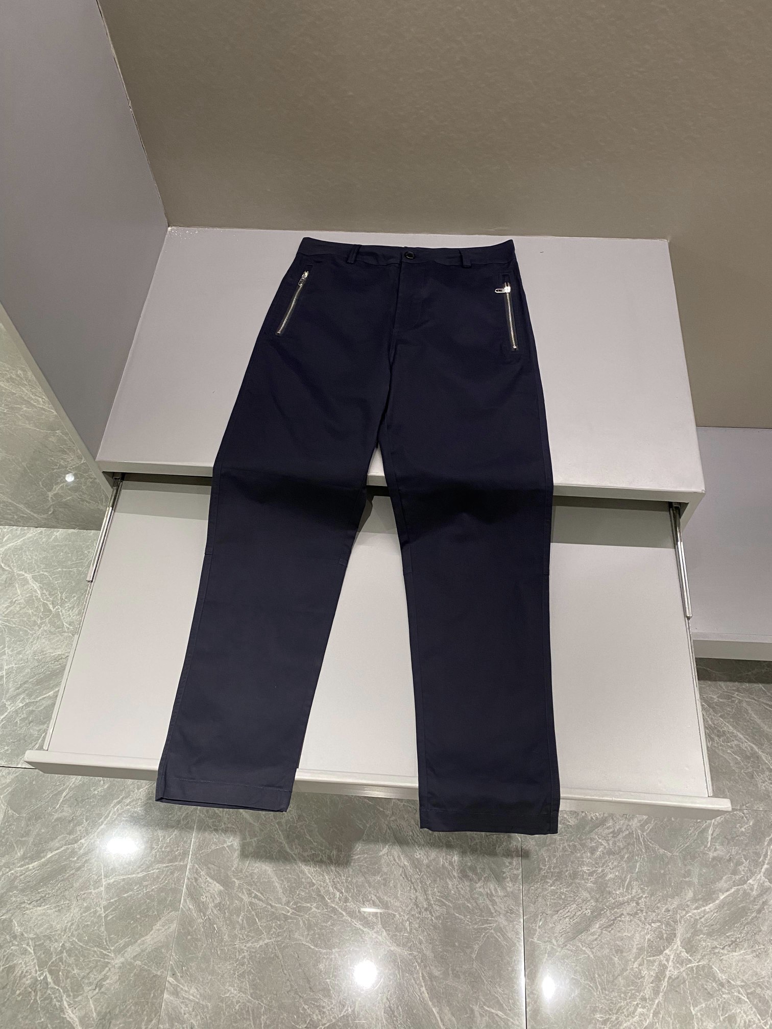 Fendi Vêtements Culottes & Pantalons Noir Bleu profond Coton Série automne Fashion Peu importe