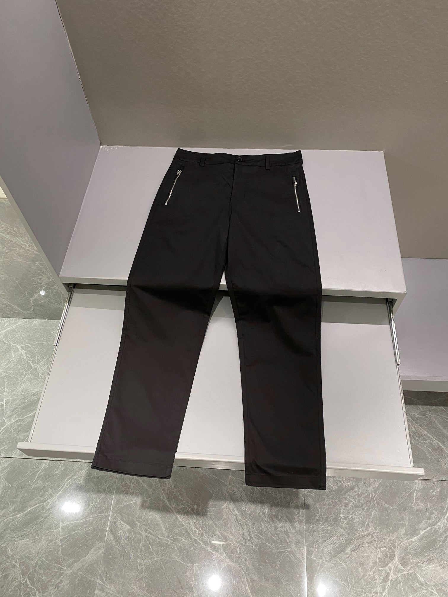 Fendi Vêtements Culottes & Pantalons Noir Bleu profond Coton Série automne Fashion Peu importe