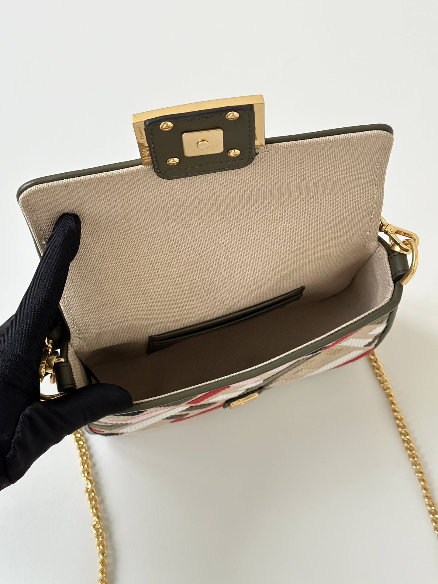 Fendi Baguette Canvas Baguette with FF Embroidery and Chain Strap 10 i1723779852 2160 8
