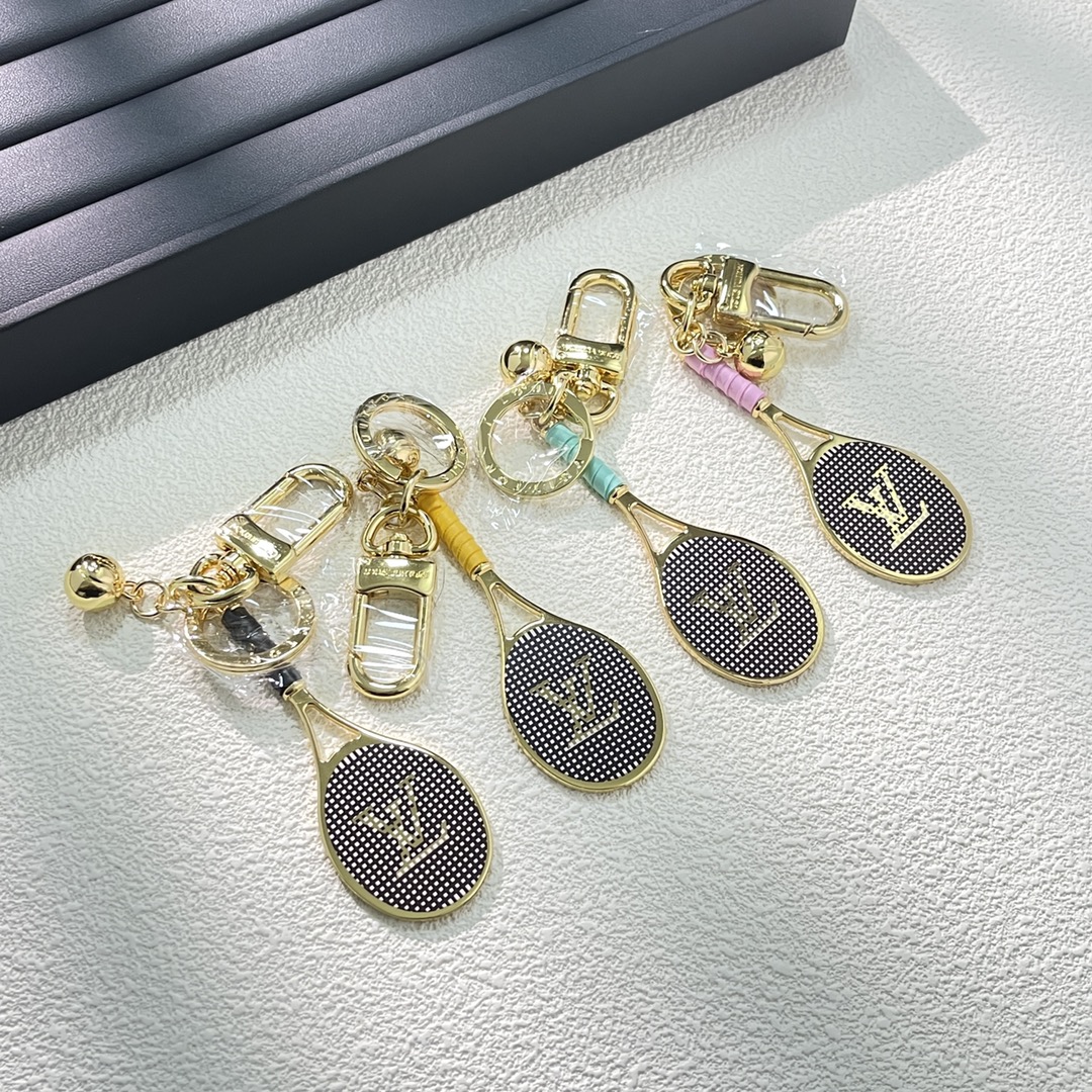 NO:102772,Lv earpads New racket keychain Number CFL248438, Lv accessories, louis vuitton, keychain19860909Lv耳拍 新品球拍钥匙扣 编号CFL248438,Lv配饰,louis vuitton,keychain,Jewelry