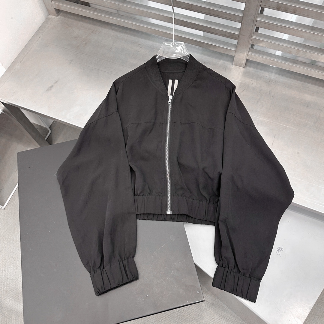  🆕Rickowens｜新款开衫，天丝面料手感柔软，垂顺感超棒，棒球版型显瘦百搭，短款小个子友好，尺码S