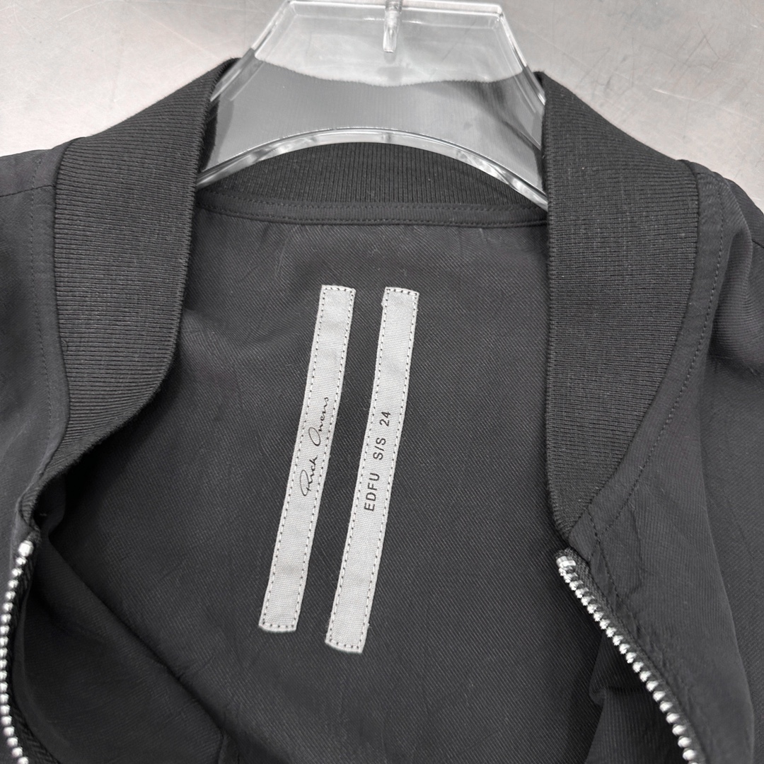  🆕Rickowens｜新款开衫，天丝面料手感柔软，垂顺感超棒，棒球版型显瘦百搭，短款小个子友好，尺码S