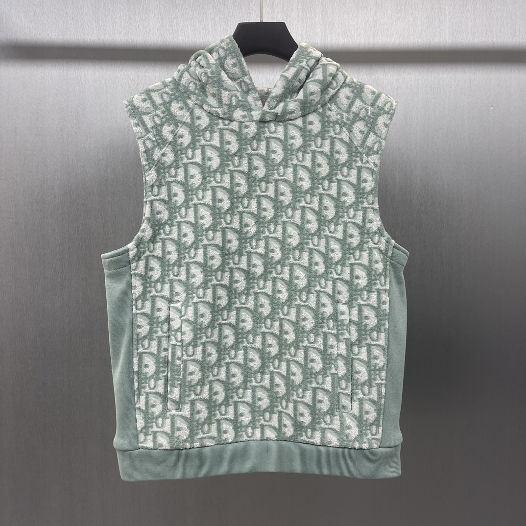 🧧CD Sudadera sin mangas con capucha talla: S-XL Esta sudadera con capucha sin mangas es de la serie limitada de ropa d…