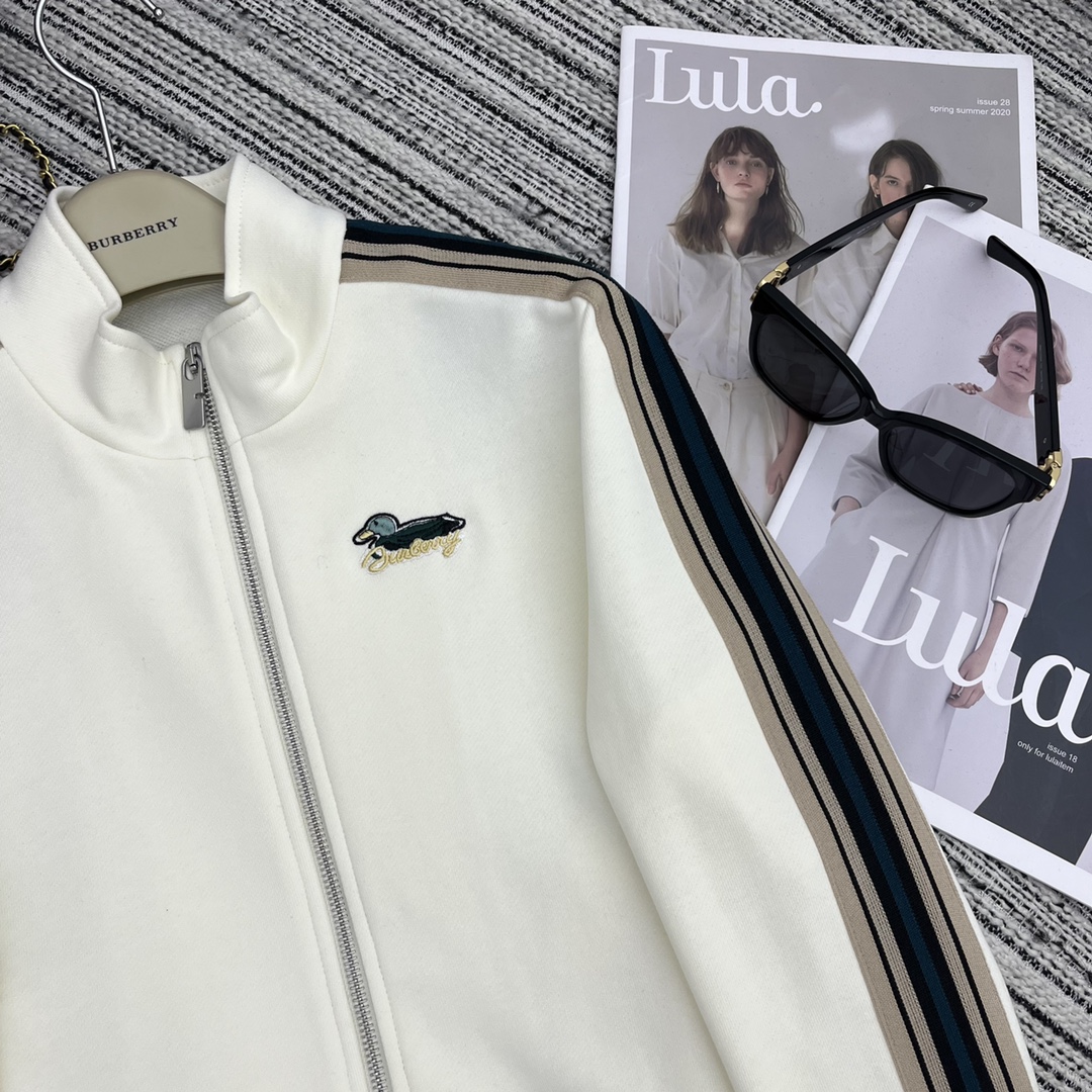 “Recommended 24-Year Early Autumn Series Female Suit with Loose-Tweeted Panty Suit” - 图片 4