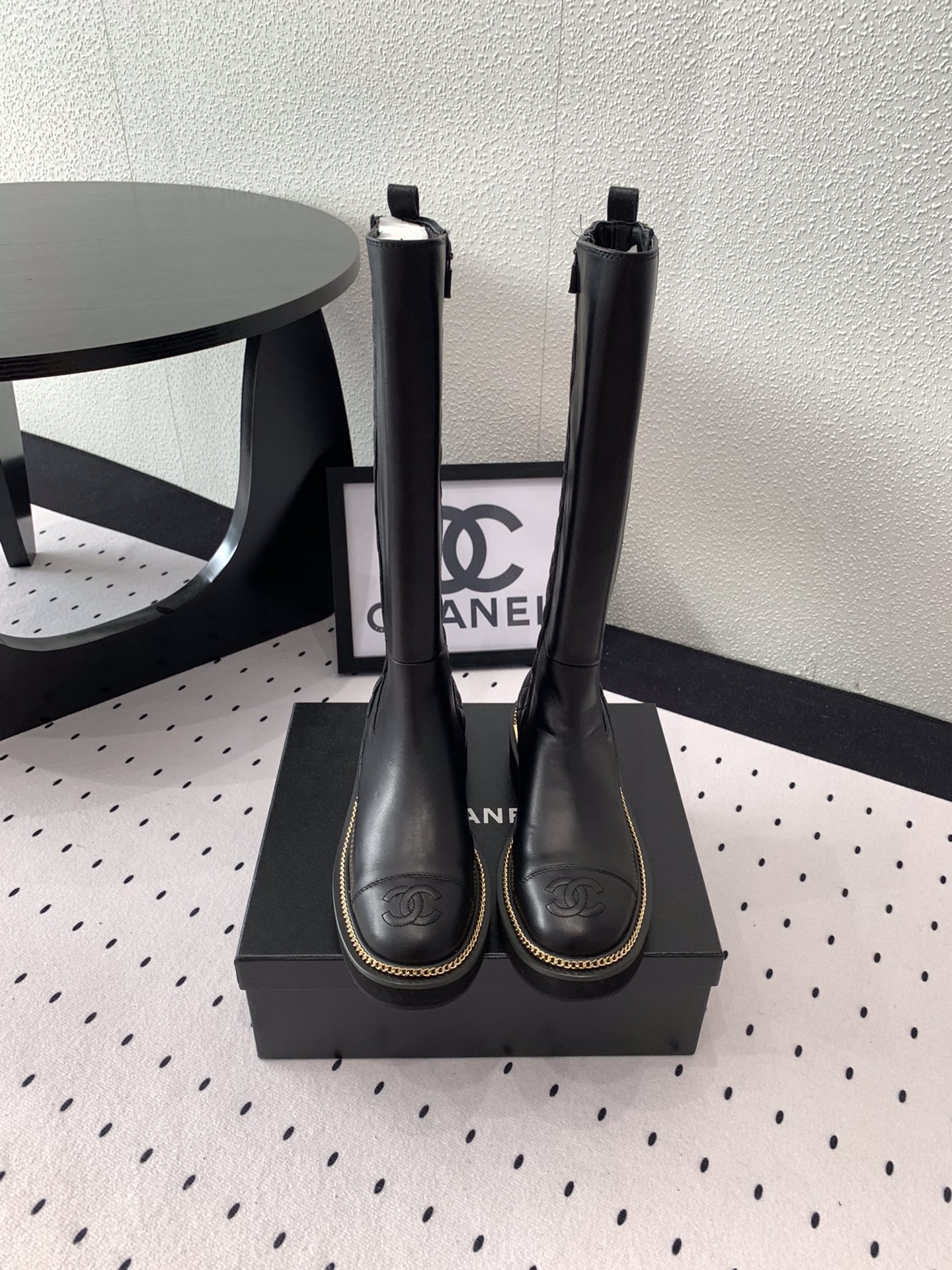 Réplique de haute qualité 1: 1
 Chanel Bottes Longues Faux meilleure qualité
 Cuir vache Peau mouton