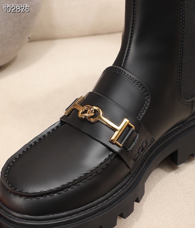 Review of Tods’ 3D Crafted Left Shoes: Timeless Craftsmanship and Comfort - 图片 9