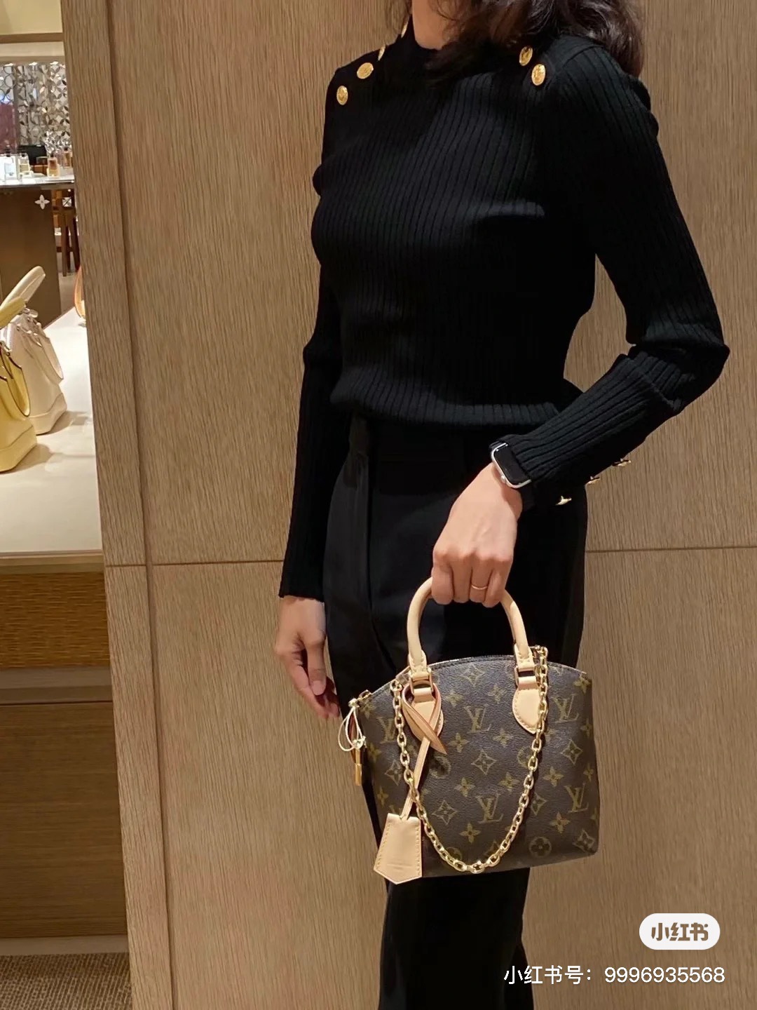 La nuova borsa di blocco di LV2024 è appena stata rilasciata Molto buono per il lavoro quotidiano e il pendolarismo ~#| V Bag Bag