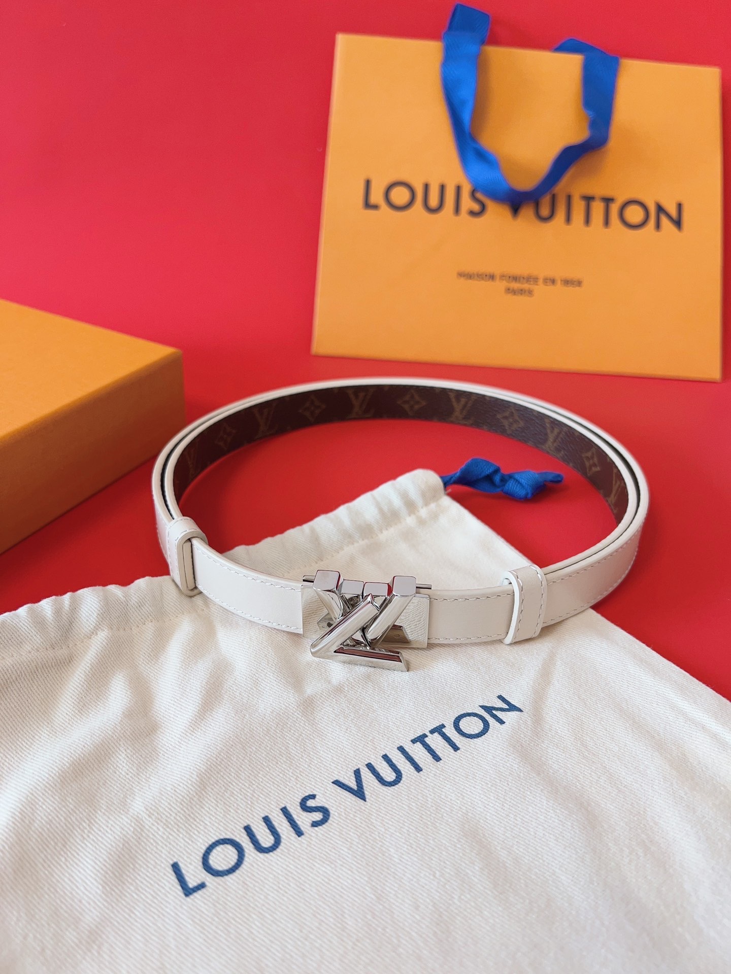 Louis Vuitton Haute Couture Haute Couture Ready-to-Wear Clothing Dress 8