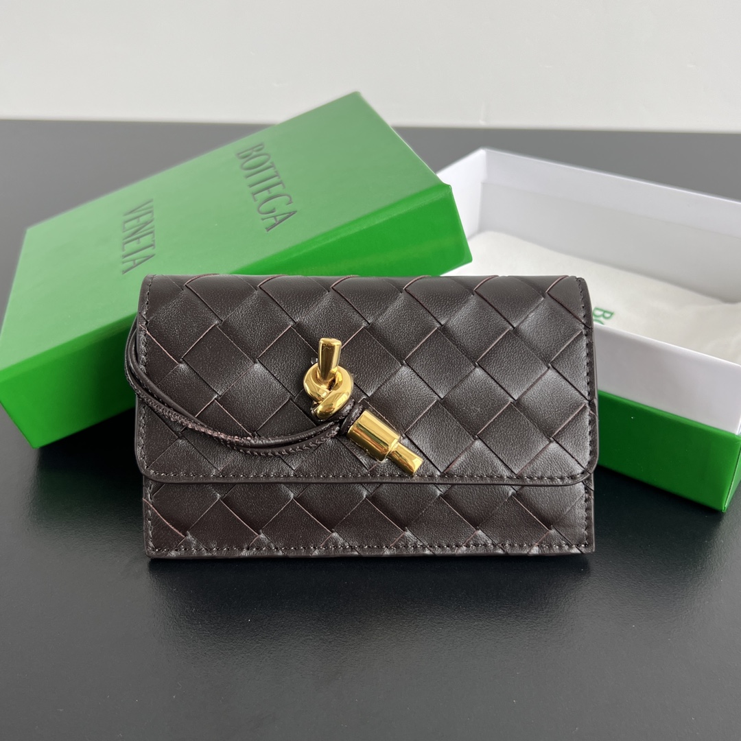Колье Bottega Veneta