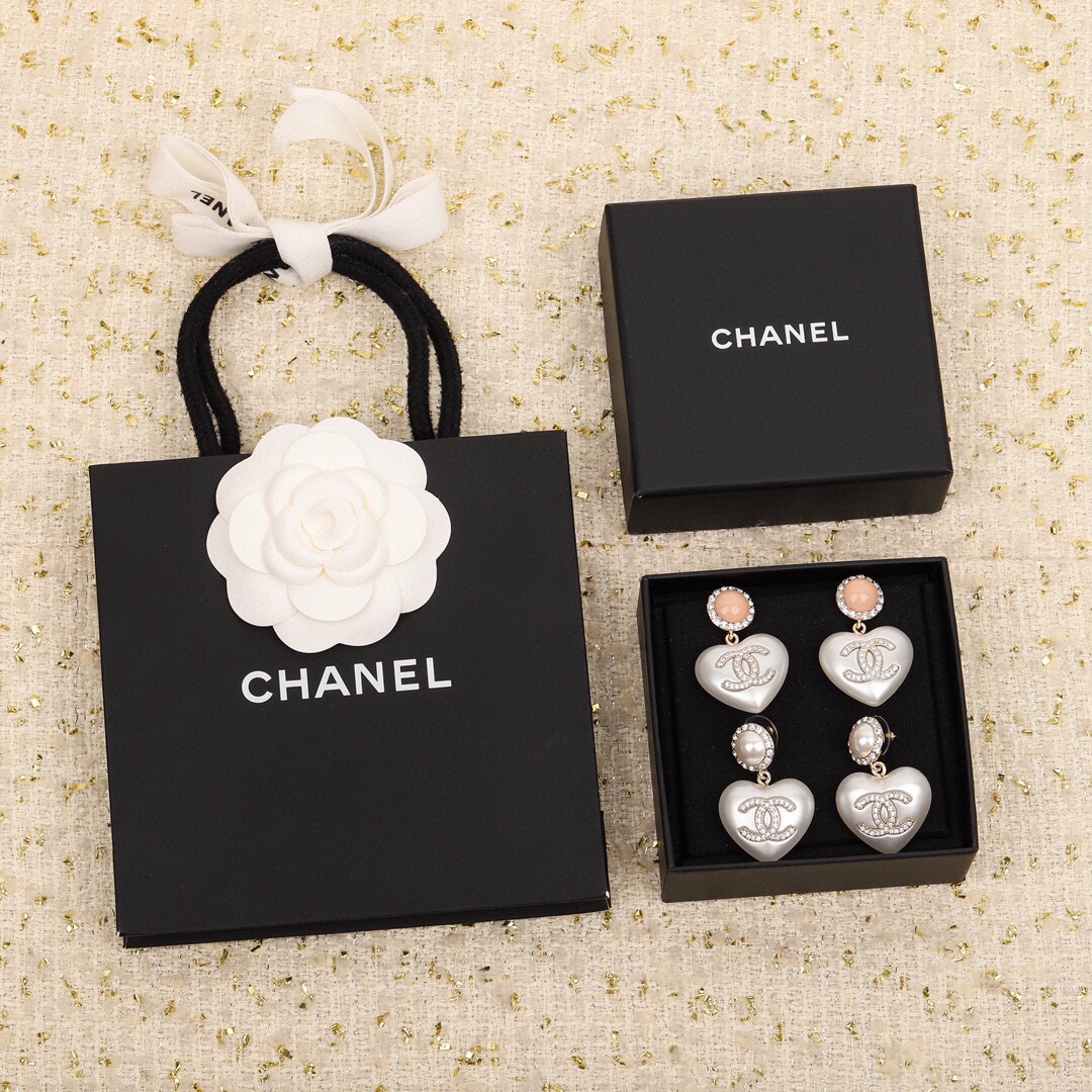 Chanel Joalheria Brinco Conjunto com Diamantes Colecção Outono/Inverno