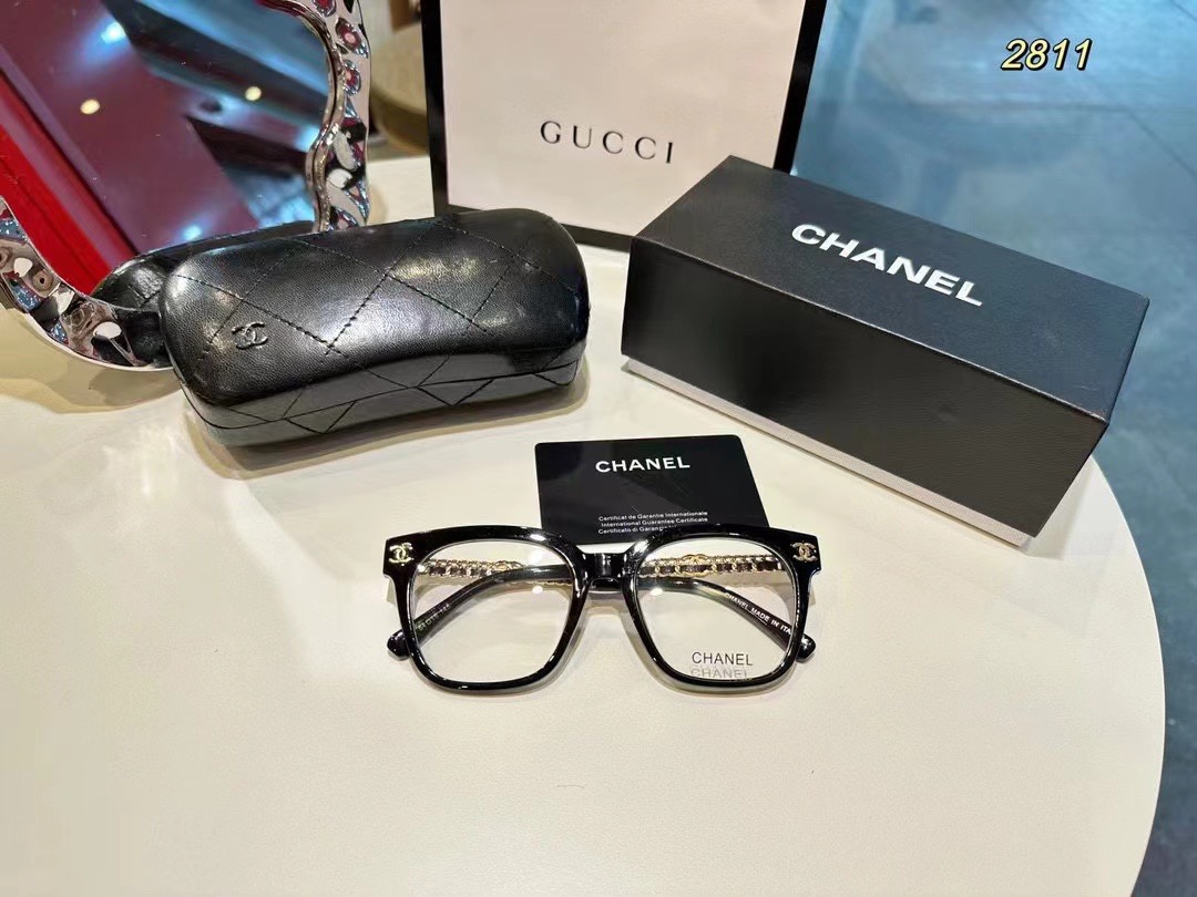 Chanel Speichern
 Sonnenbrille Nylon