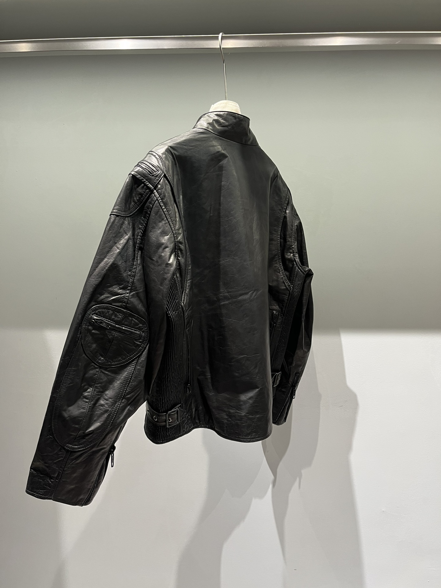 Fashionable Paris-Class Oil Wax Suit Packaged with Oxi-Car Jacket and Original Hardware - 图片 9