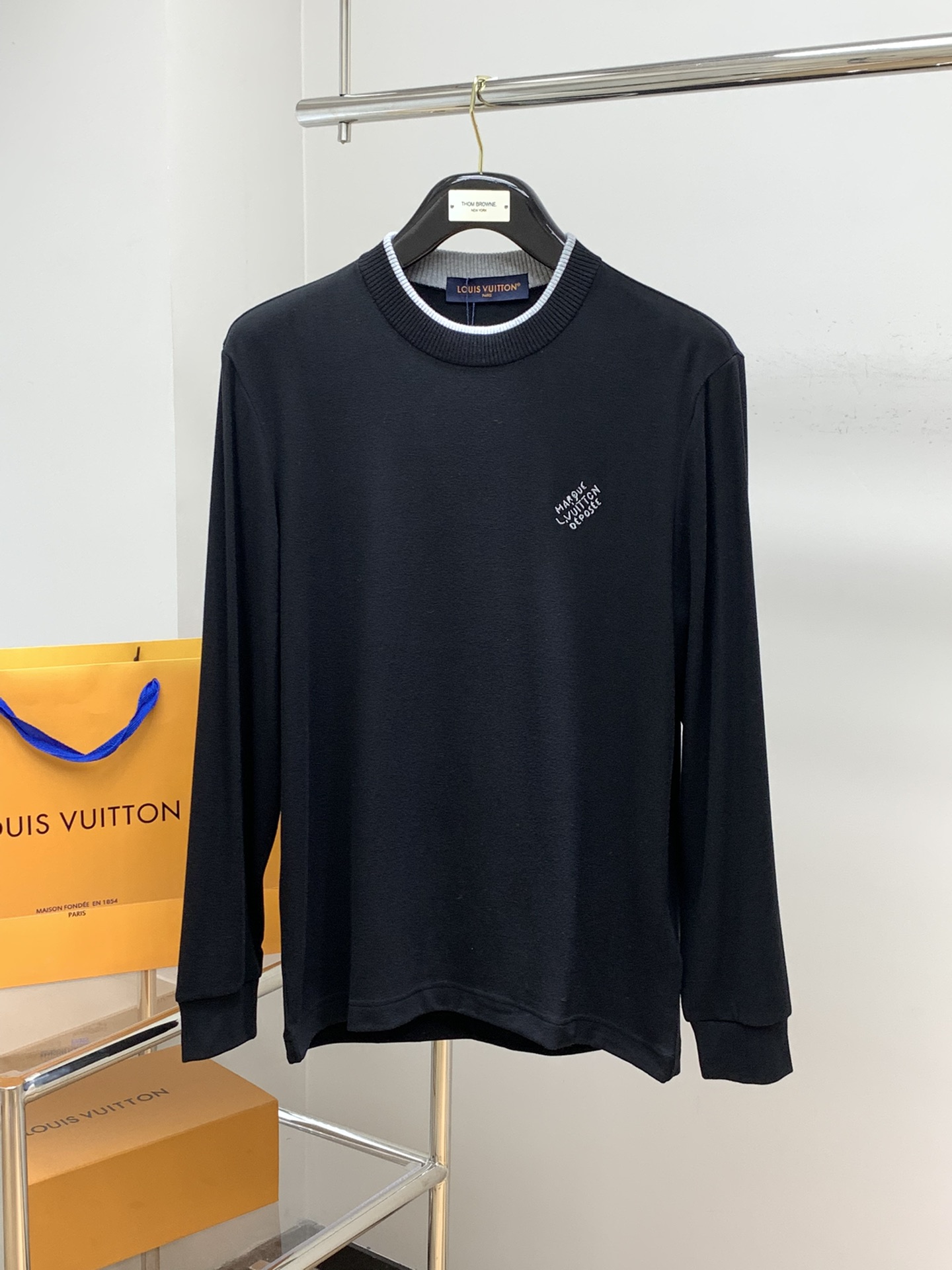 Louis Vuitton Clothing T-Shirt Embroidery Fall Collection Fashion Long Sleeve