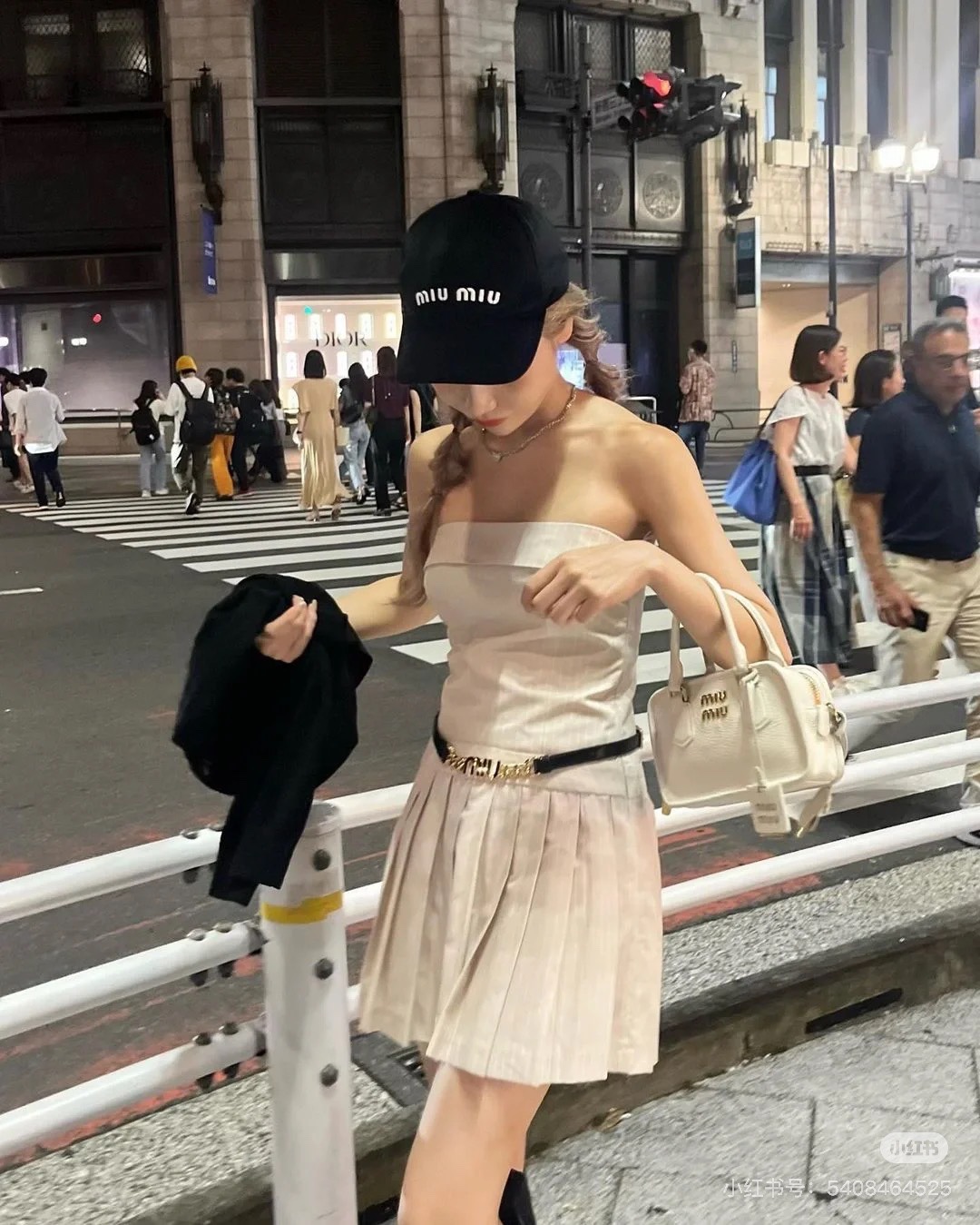 Miu Miu Product _d5WqfiCEJGVHsXo5M_5wOOJ74A4bTMgYBY8ZvcA