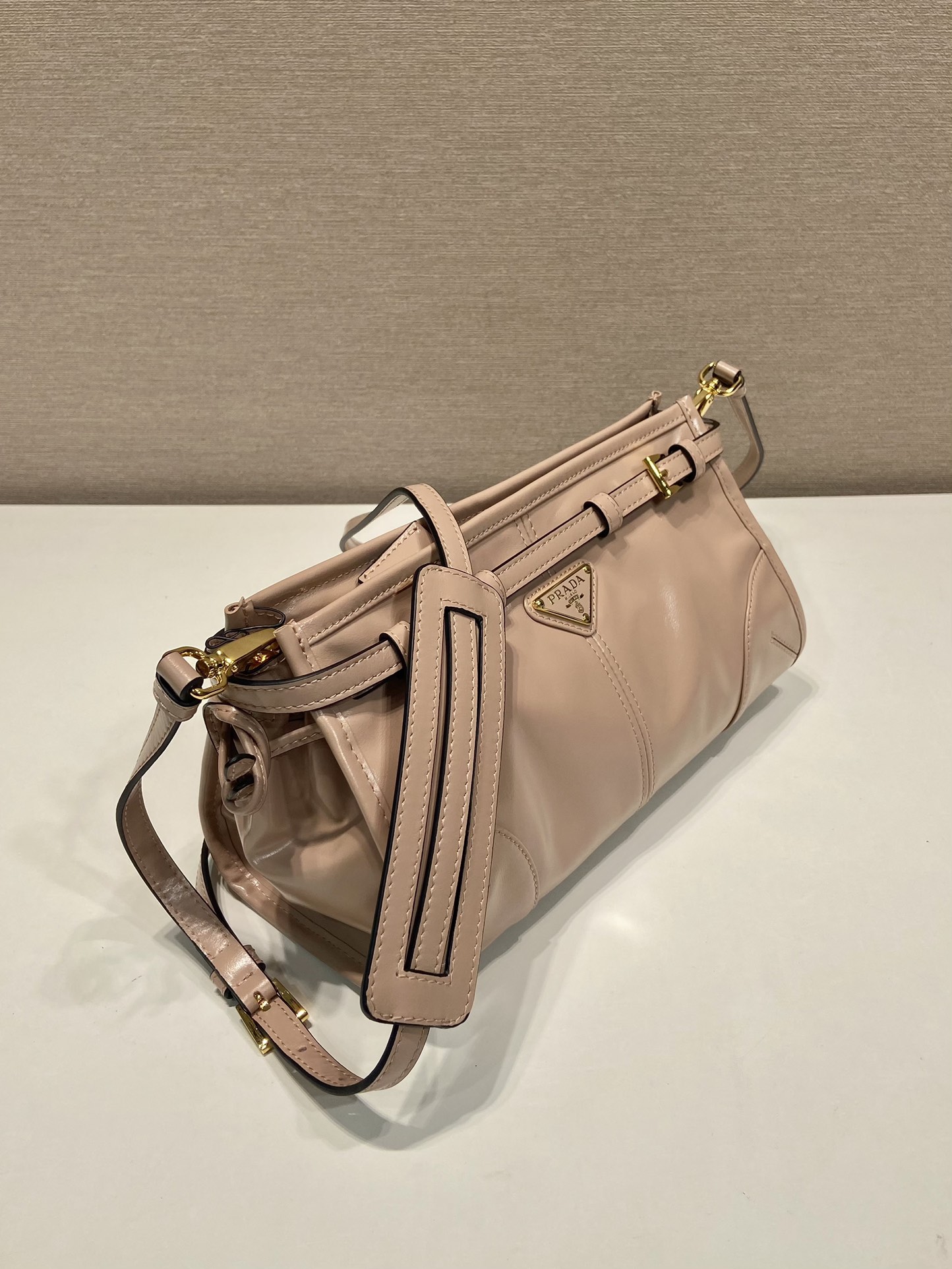 [Prada Women