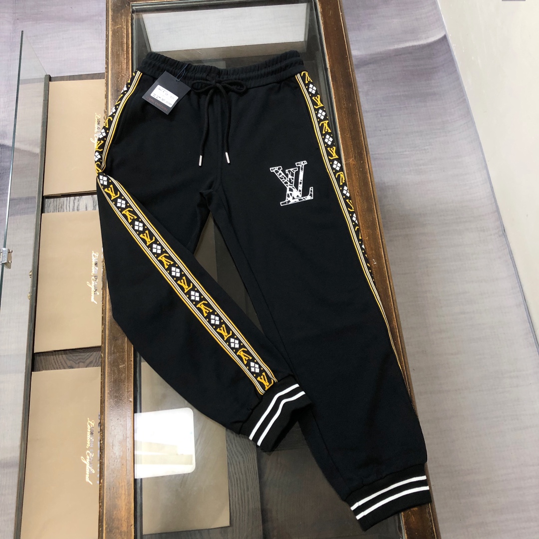 Louis Vuitton Ropa Abrigos y chaquetas Trajes de dos piezas y conjuntos a juego Bordado Colección de otoño Fashion Casual