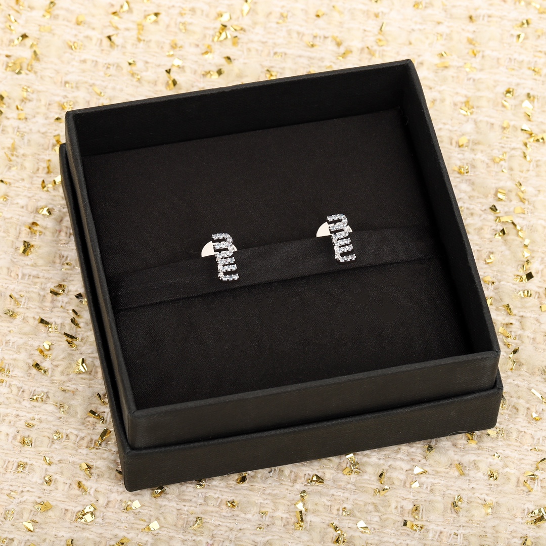 [Miu Miu Jewelry]208405 [We produce] ZP Large quantity consultant Fu [Miu Full