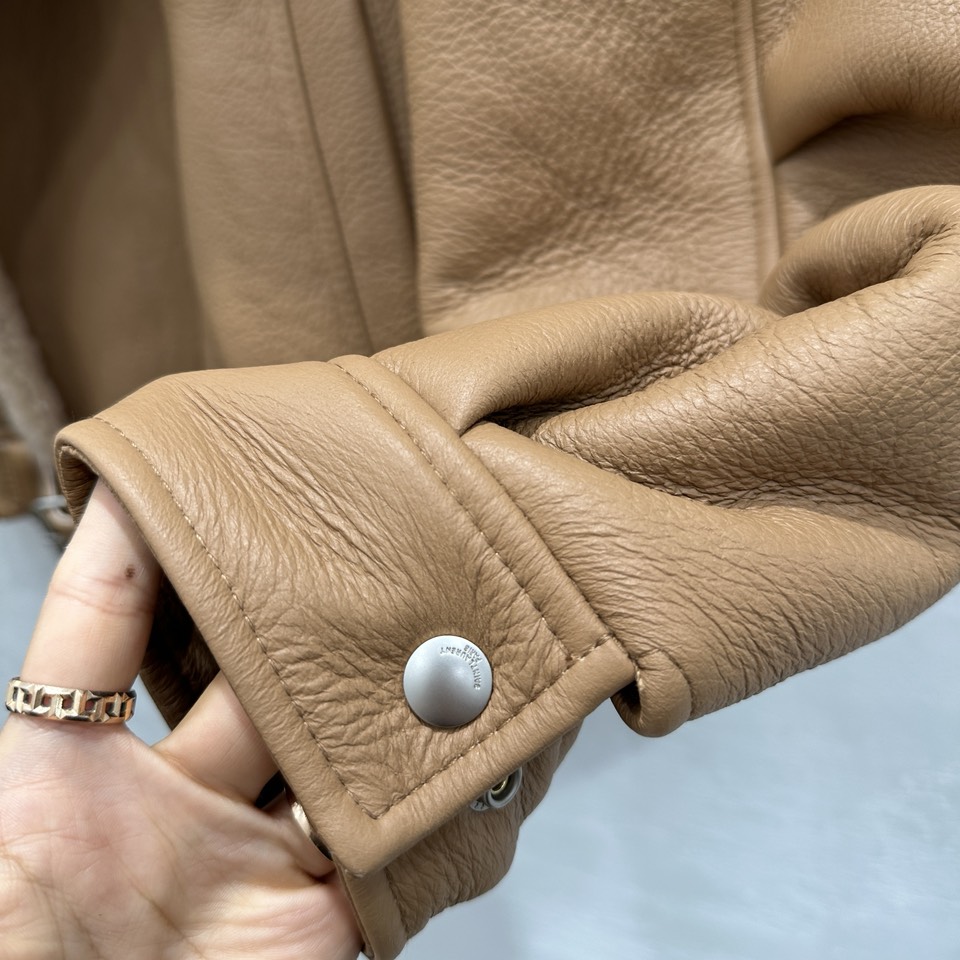 High-end Women’s Clothing with Dustproof Bags: Punk Windmill Autumn/Winter Collection - 图片 6