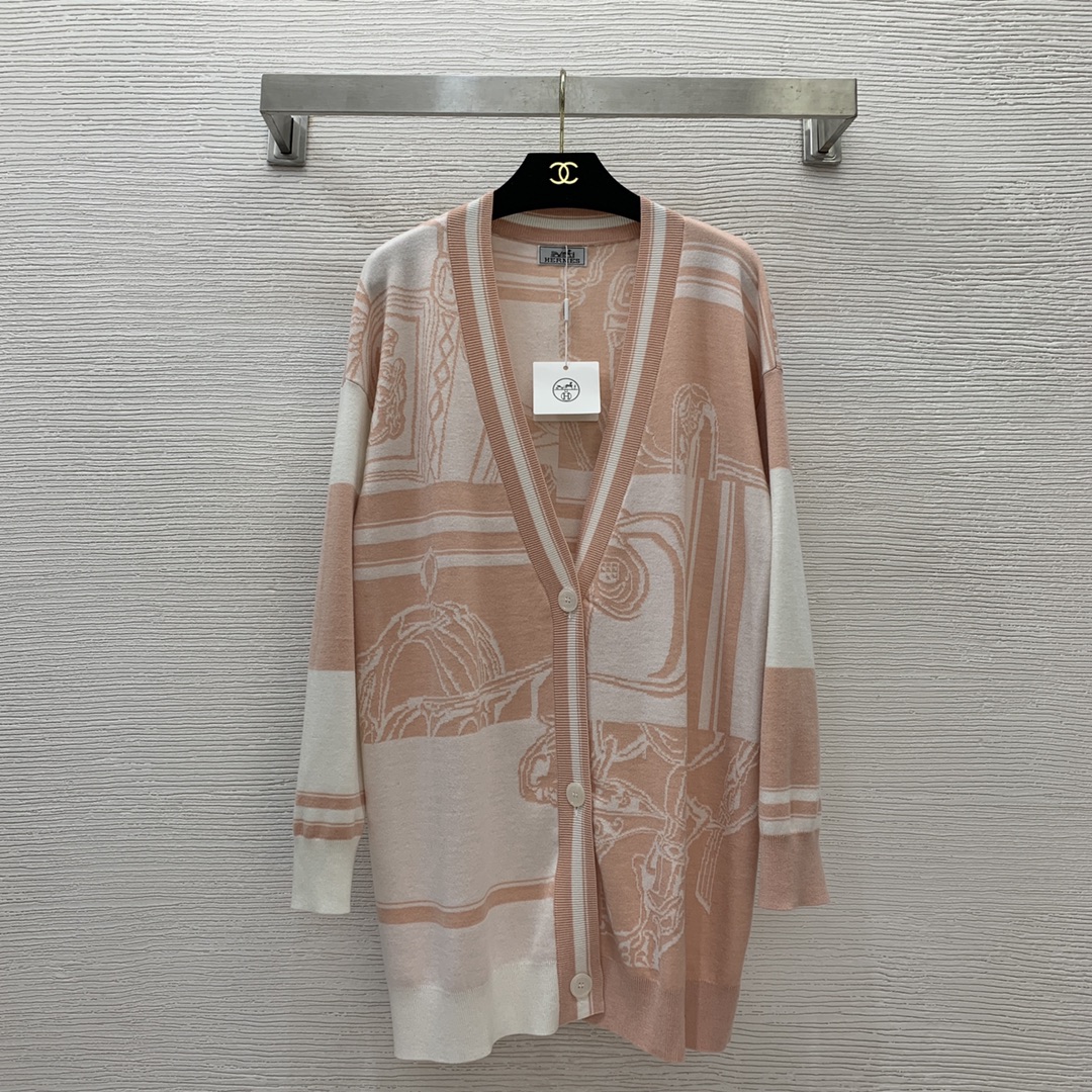 NO:314890,Model number G24082624 Hermè* new high-end custom wool Tennis blended knitted fabric, fashionable abstract printed V-neck long sleeve mid-length knitted cardigan!  Black, pink, (M size shoulder width 57, bust 110, sleeve length 49, 79, hermes, alexander wang19860909款号G24082624 Hermè*新款 高端定制羊毛天丝混纺针织面料、时尚抽象印花V领长袖中长款针织开衫！黑色、粉色、（M码肩宽57,胸围110,袖长49,衣长79,,hermes,alexander wang,Women's clothing