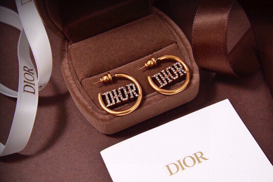 Dior item 3