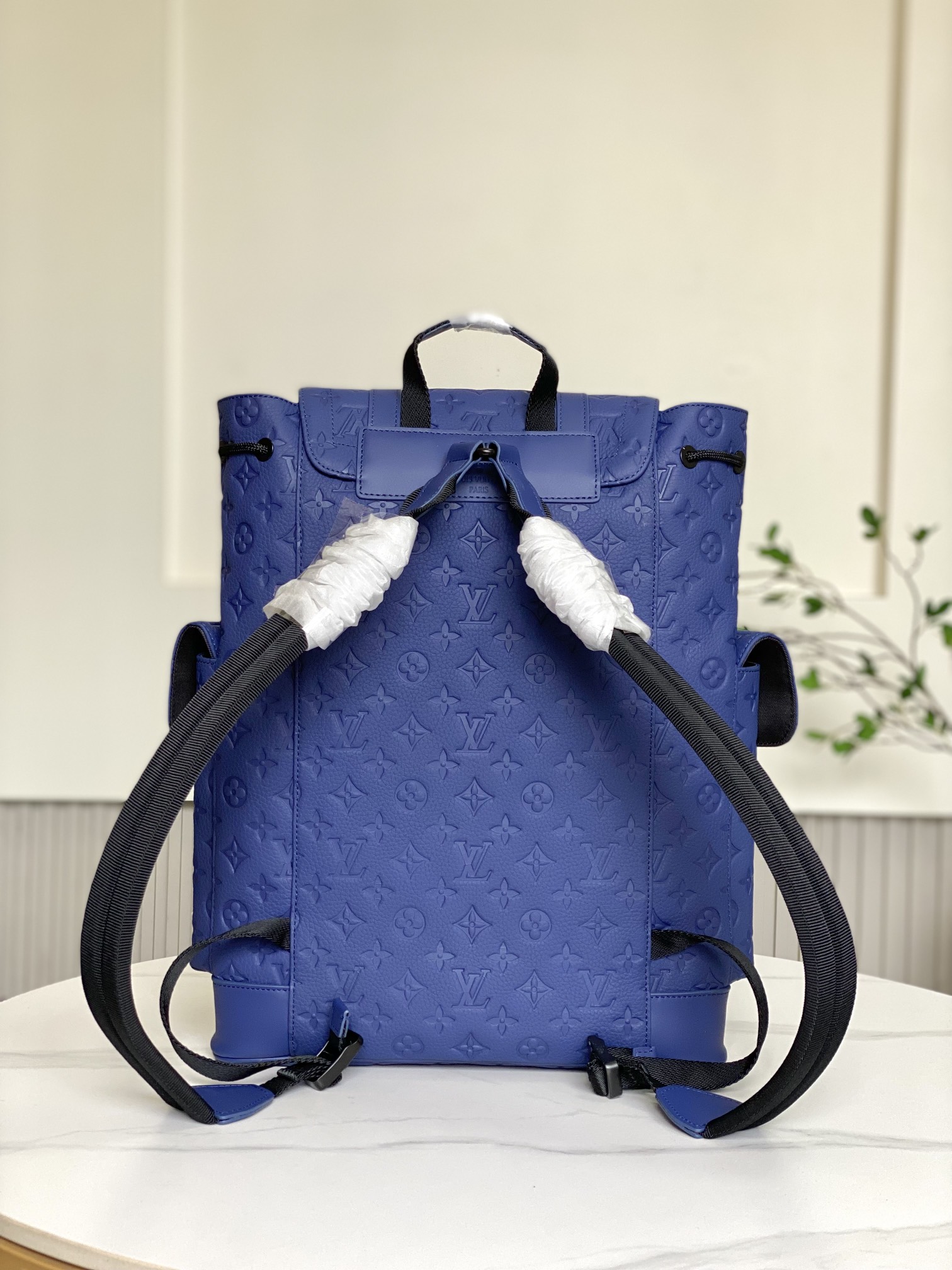 [Backpacks]Monogram embossed Taurillon cow leathercow leather trimFabric