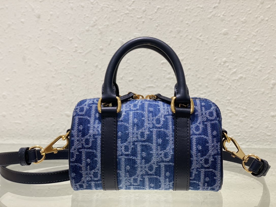 Dior Bolsos de mano Azul Algodón bruto azul Colección de invierno Oblique Mini