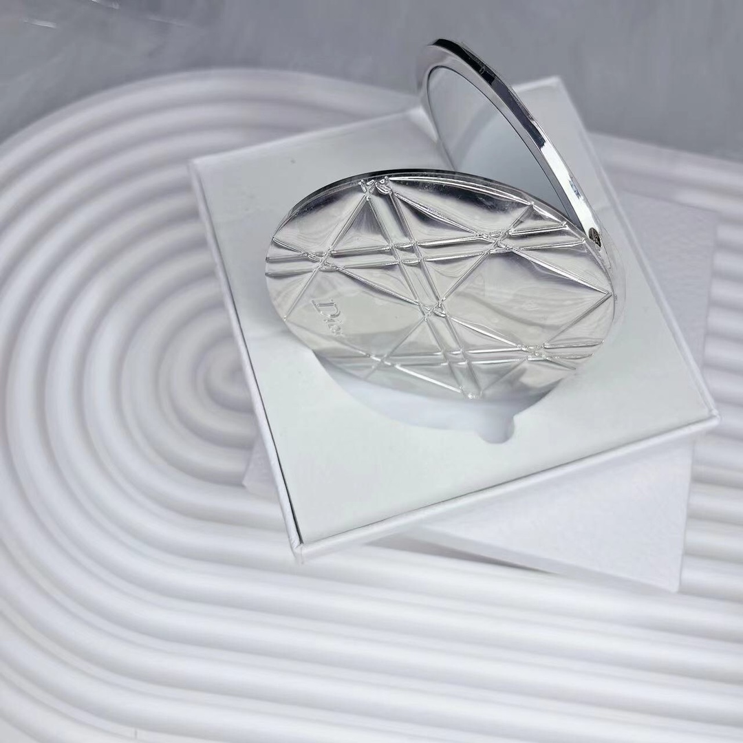 Dior VIP Reward 12,000-Point Double-Sided Metal Compact Mirror - Comprehensive 8