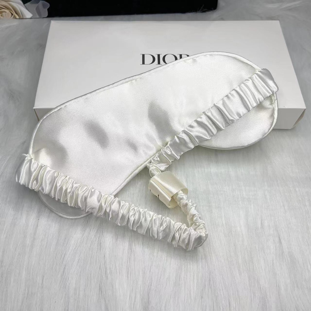 New Dior Counter Whitening Set VIP Loyalty Gift Silk Sleep Mask - Comprehensive 8