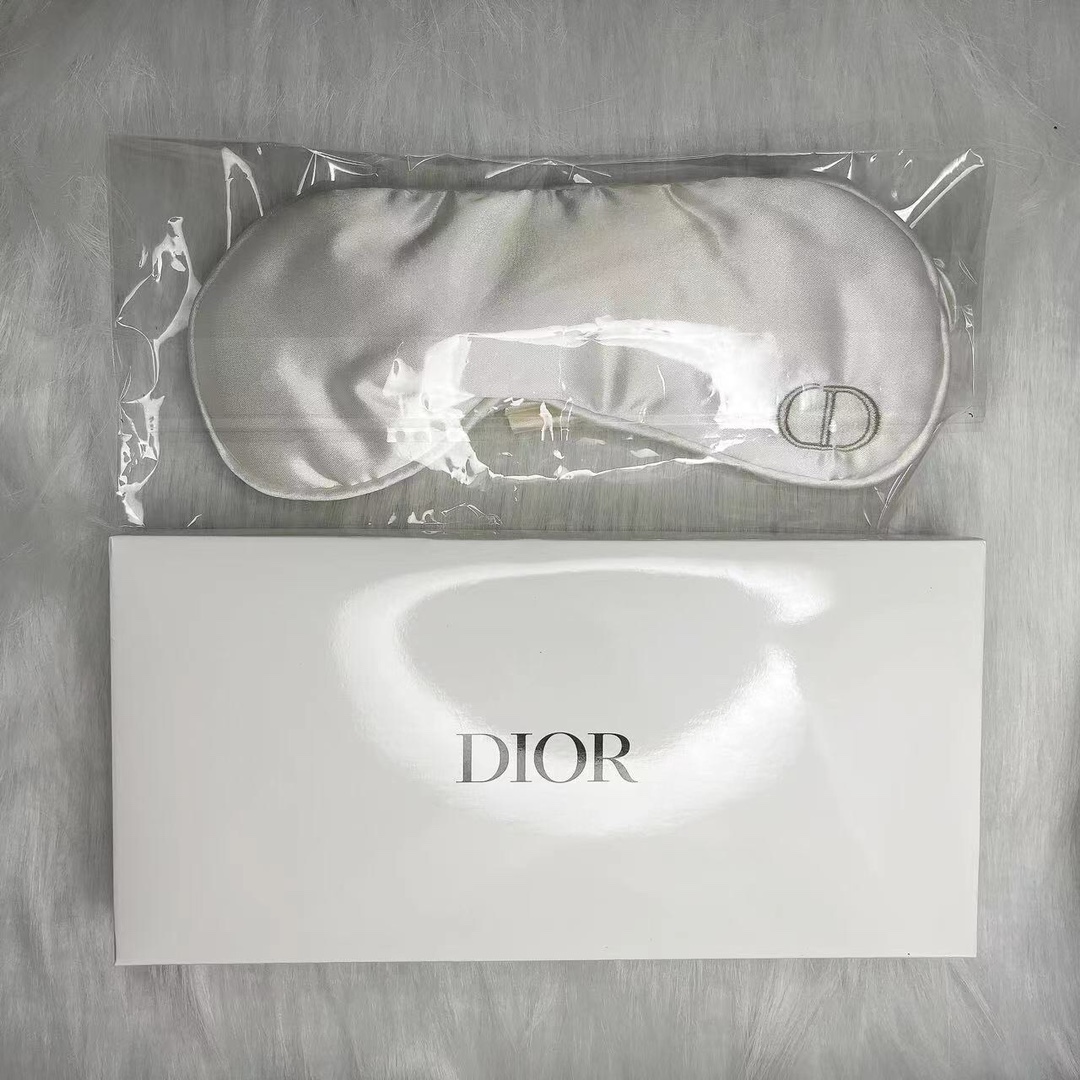 New Dior Counter Whitening Set VIP Loyalty Gift Silk Sleep Mask - Comprehensive