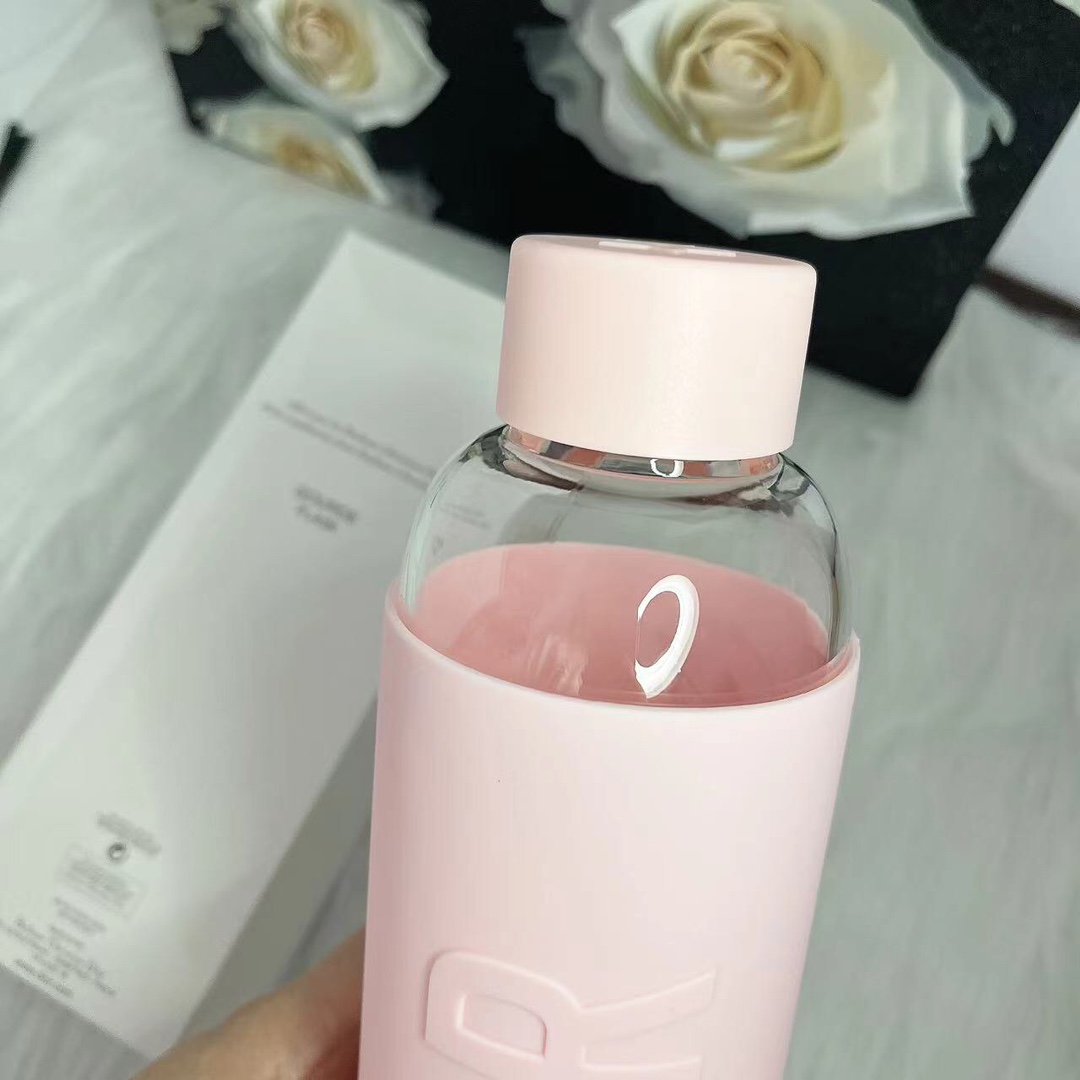 Dior柜台积分赠品粉色水杯,经典,超级好看,粉粉嫩嫩根夏天很配吧 5