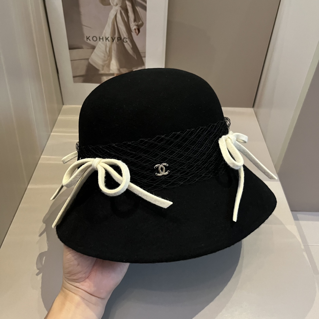 NO:212824,Chanel Chanel wool basin hat, celebrity style bow hat, 100% wool fabric, head circumference 57cm black and white two-color hat fisherman hat baseball hat knit hat, hat, chanel, chanel, espadrilles, hats19860909Chanel香奈儿羊毛盆帽,名媛风蝴蝶结礼帽,百分百羊毛面料,头围57cm 黑 白两色帽子渔夫帽棒球帽针织帽,帽子,chanel,chanel,espadrilles,hats,hat
