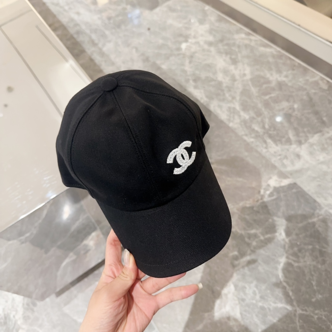 

香奈儿CHANEL 新品棒球帽，小香经典简约，时尚休闲设计