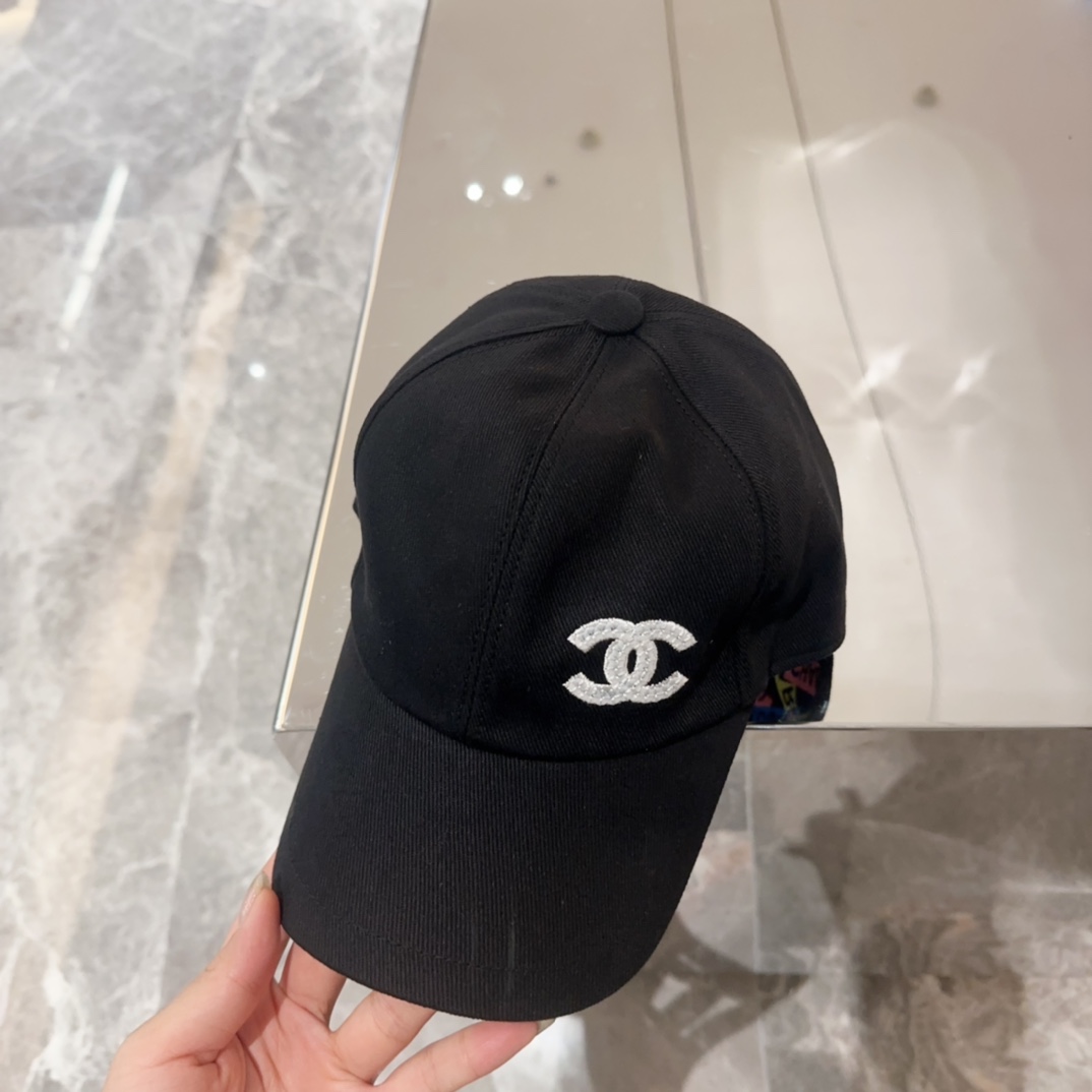 

香奈儿CHANEL 新品棒球帽，小香经典简约，时尚休闲设计