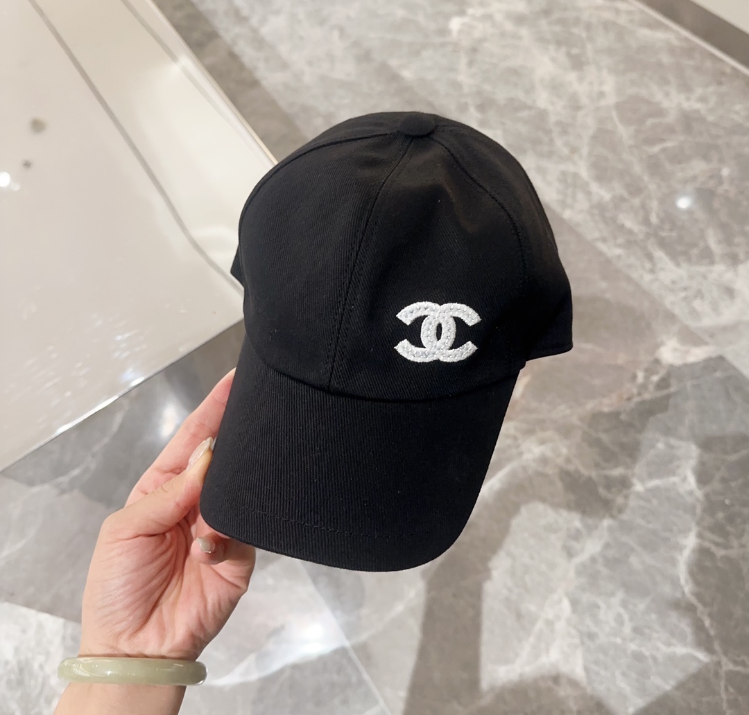 

香奈儿CHANEL 新品棒球帽，小香经典简约，时尚休闲设计