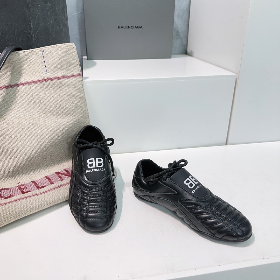 Balenciaga Sale
 Sneakers Casual Shoes Black White Calfskin Cowhide Lambskin Rubber Sheepskin Fall/Winter Collection Vintage Casual