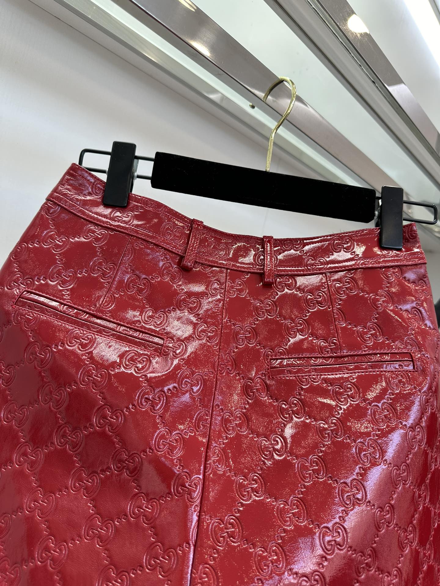 “Classic Gucchi Single-Rate Female Suit with Packaging: Top-Level Goatskin, Super Thin Design” - 图片 9