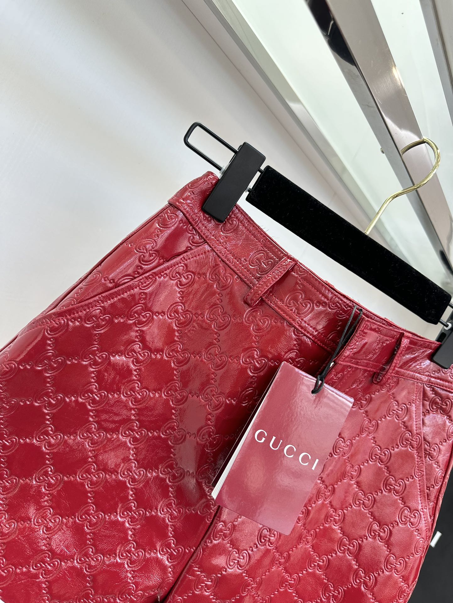 “Classic Gucchi Single-Rate Female Suit with Packaging: Top-Level Goatskin, Super Thin Design” - 图片 4