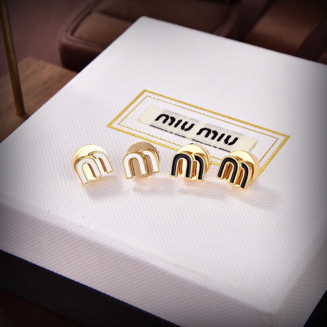 MiuMiu Jewelry Earring Fashion